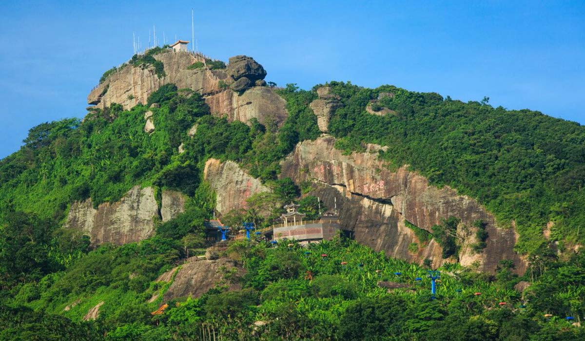 海南白石岭旅游景区